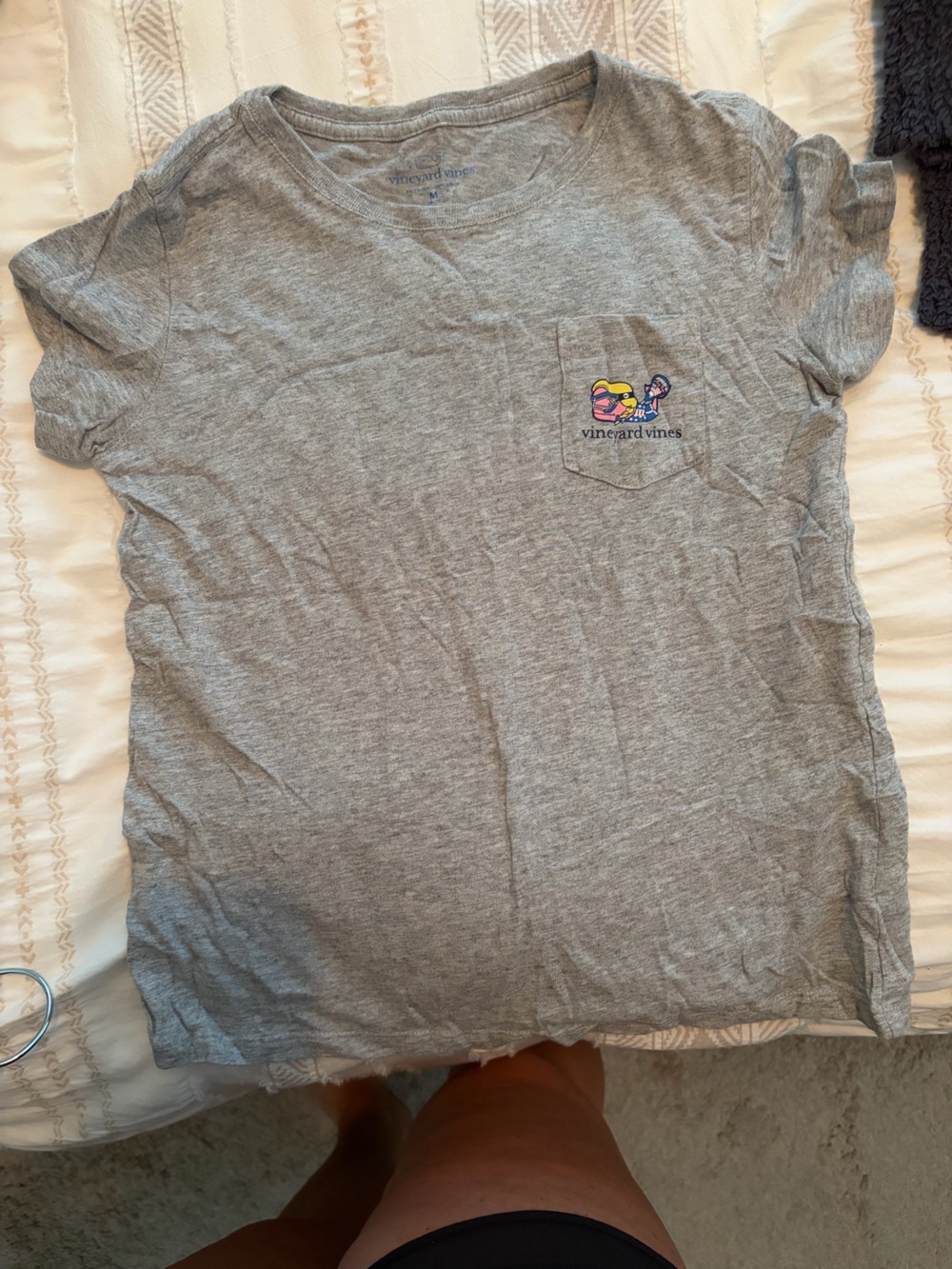 Vineyard Vines Heather Gray Tee with Blue Logo Print